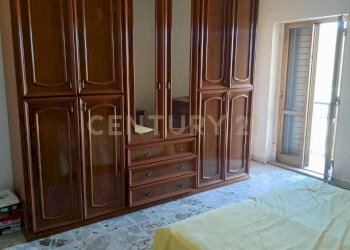 8.jpg - Trilocale Via Umberto 182, Caronia - foto 8