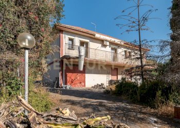 DSC02714.jpg - Villa Via Santagati Famiglia 10, Misterbianco - foto 1