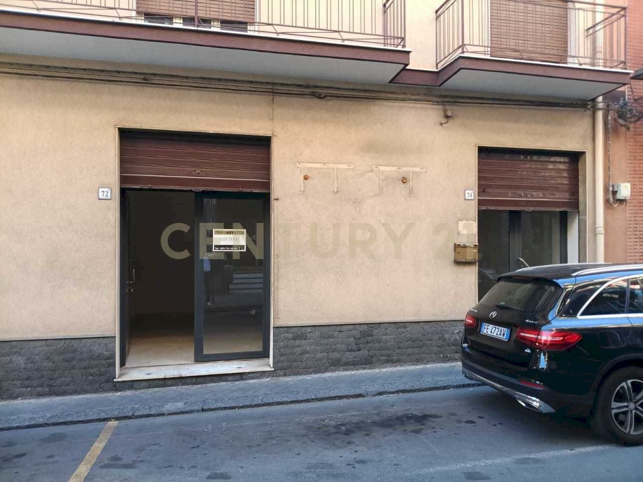 Immagine WhatsApp 2025-07-04 ore 11.09.39_9853f8d8 - Commercial Premises Via Vittorio Emanuele 72, Aci Catena - photo 1