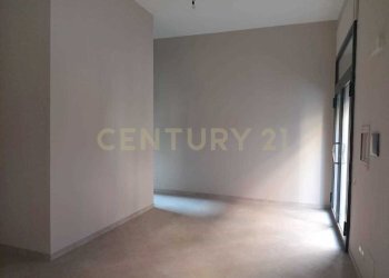 Immagine WhatsApp 2025-07-04 ore 11.09.39_9c67bf34 - Locale Commerciale Via Vittorio Emanuele 72, Aci Catena - foto 3