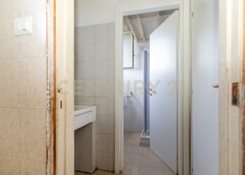 2022_06_2022062200254-650599-12.jpg - Locale Commerciale Via Tiziano 10, Gravina di Catania - foto 11