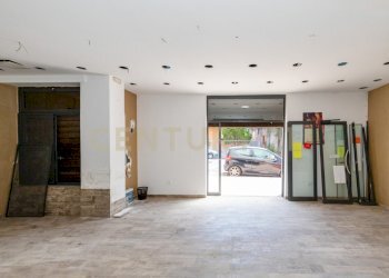 2022_06_2022062200314-650599-22.jpg - Locale Commerciale Via Tiziano 10, Gravina di Catania - foto 21