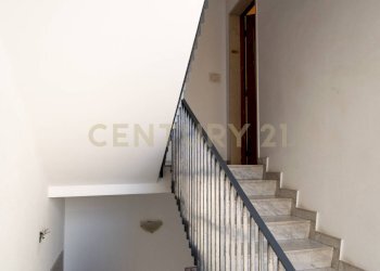 2024_11_20241105170022-900447-24.jpg - Appartamento Via Gaeta 33, Lentini - foto 2