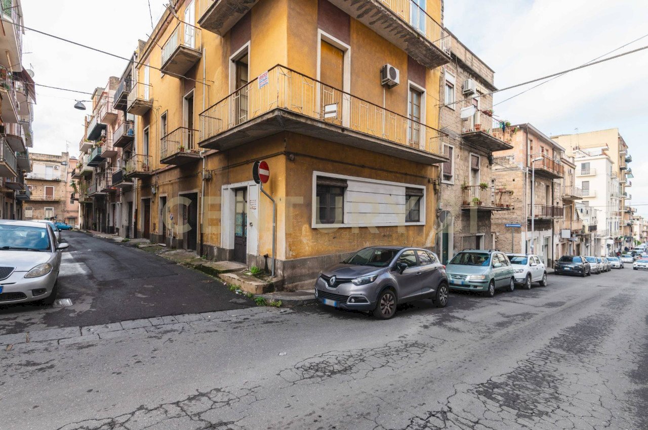 2025_02_20250225121551-914844-14.jpg - Casa indipendente Via Gerone 23, Lentini - foto 3