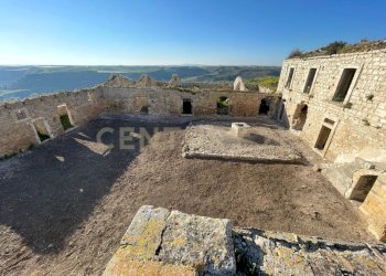 WhatsApp Image 2024-09-25 at 22.28.40.jpeg - Rustico Contrada Alia, Licodia Eubea - foto 3