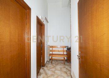 DSC00021.jpg - Commercial Premises Via Mario Rapisardi 20, Fiumefreddo di Sicilia - photo 18