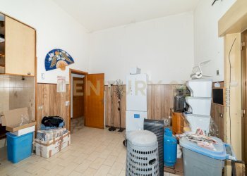 DSC00033.jpg - Commercial Premises Via Mario Rapisardi 20, Fiumefreddo di Sicilia - photo 24