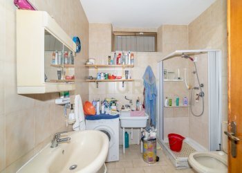 DSC00042.jpg - Commercial Premises Via Mario Rapisardi 20, Fiumefreddo di Sicilia - photo 28