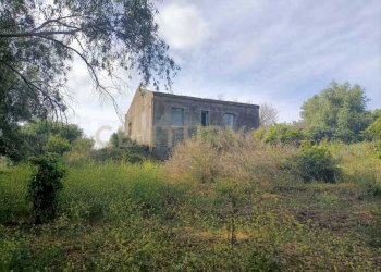 WhatsApp Image 2025-04-21 at 09.54.27 (1).jpeg - Terreno edificabile Via Palermo, Catania - foto 8