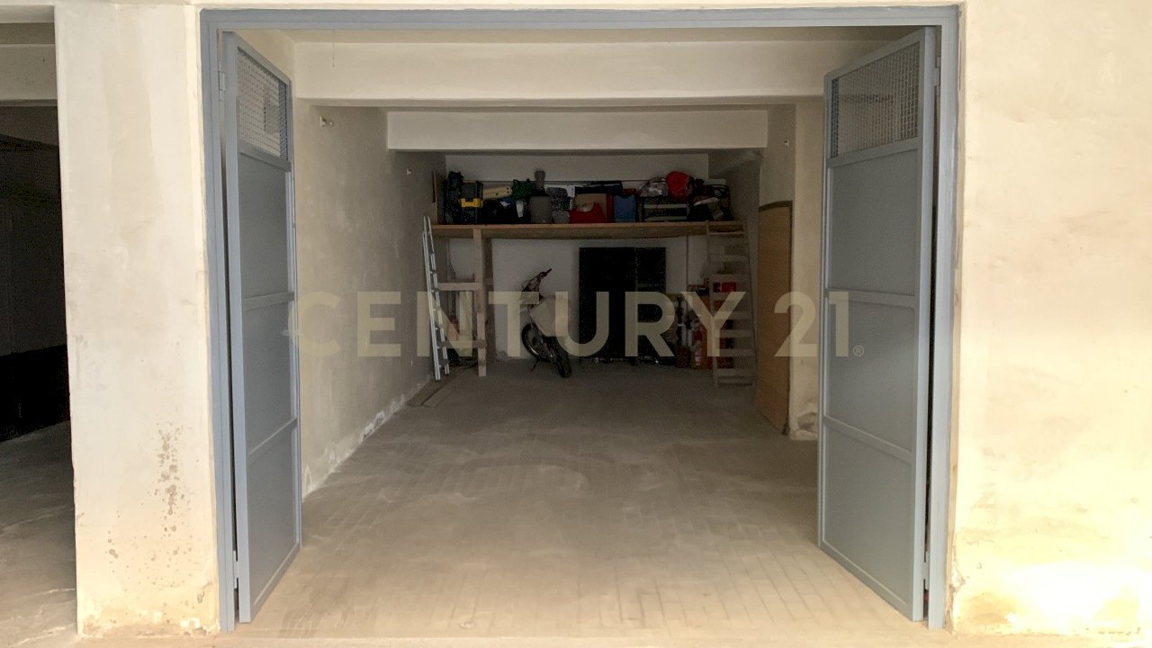 50BD995A-2E70-4B37-9578-63A6B9921ECF.JPG - Box Via Riposto 18, Mascalucia - foto 3