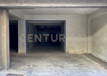 9102CDCC-7CA9-4C7D-8584-2340D2F2302D.JPG - Box Via Riposto 18, Mascalucia - foto 5