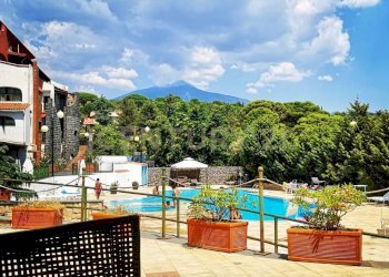 236285505_838300190409216_5645295631005932090_n_18 - Hotel - Accommodation facility Via Etnea 163, Nicolosi - photo 8