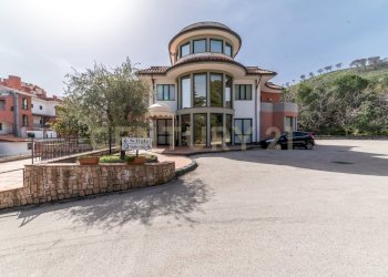 DSC04745.jpg - Hotel - Accommodation facility Via Etnea 163, Nicolosi - photo 20