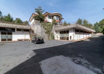 DSC04751.jpg - Hotel - Accommodation facility Via Etnea 163, Nicolosi - photo 23