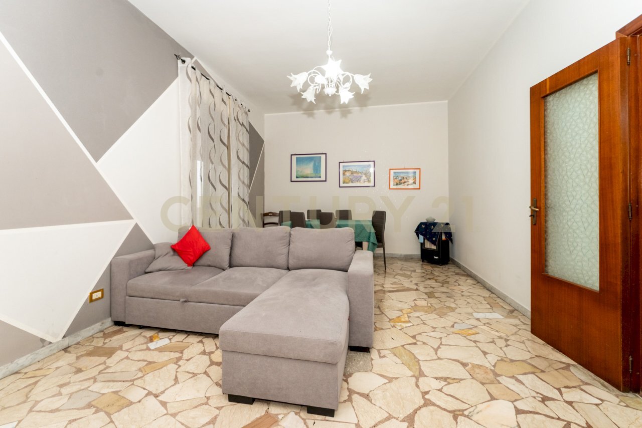 Via Rosina Anselmi 7 Lineri (27).jpg - Four-room apartment Via Rosina Anselmi 7, Misterbianco - photo 1