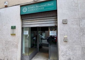 IMG-20250520-WA0002.jpg - Locale Commerciale Via dei Principati 68, Salerno - foto 2