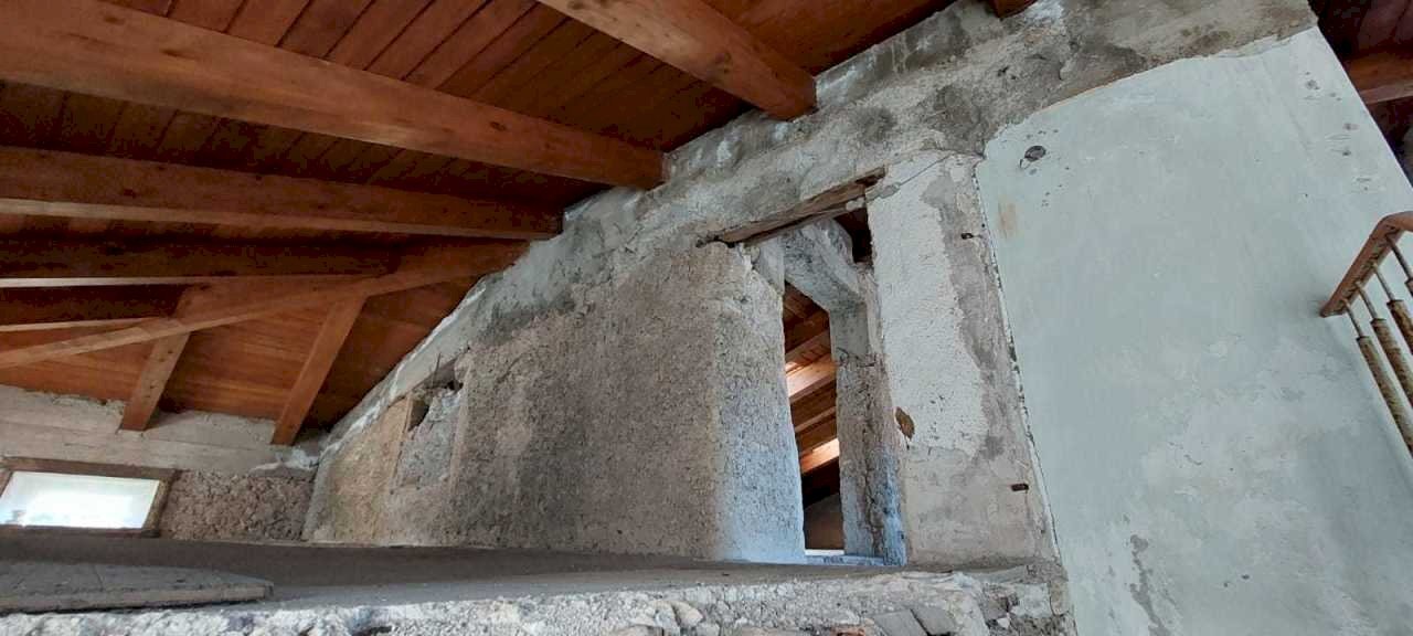 IMG-20250421-WA0023.jpg - Casa indipendente Via Giacomi, Giffoni Sei Casali - foto 2