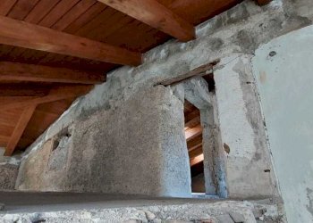 IMG-20250421-WA0023.jpg - Casa indipendente Via Giacomi, Giffoni Sei Casali - foto 2