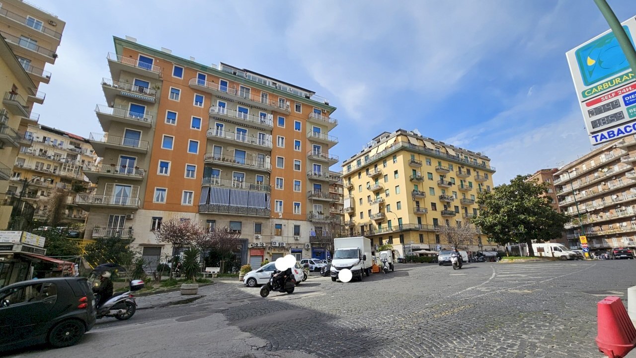 20250307_125924.jpg - Three-room apartment Piazza Leonardo 30, Napoli - photo 2