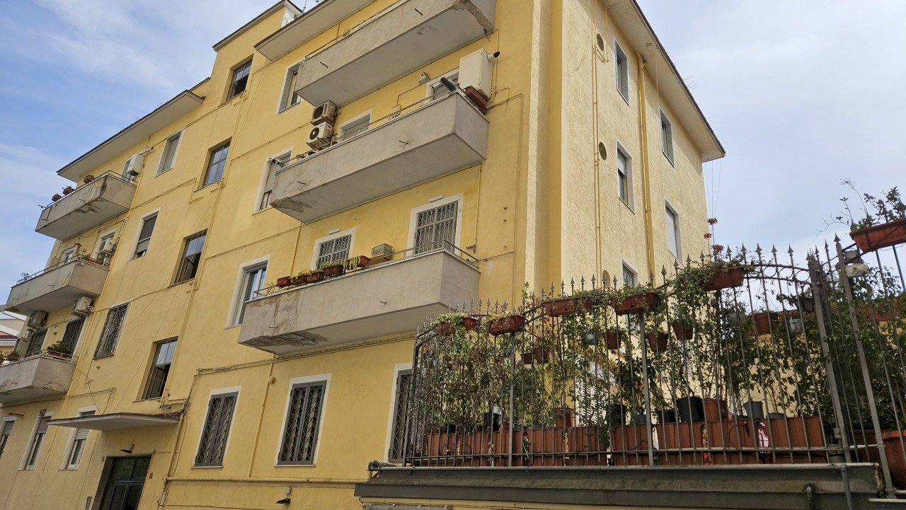 20250307_123938.jpg - Three-room apartment Piazza Leonardo 30, Napoli - photo 3