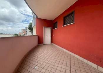 74f23f79-3f72-46ca-b01e-e4c1d76b16db.jpg - Ufficio Via Santa Maria 160, Nettuno - foto 2