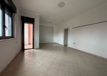 a6da1df7-e828-4df5-8a44-a8fd7101f30d.jpg - Ufficio Via Santa Maria 160, Nettuno - foto 4