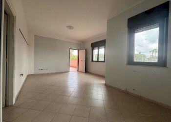 81b824f4-d18a-4797-9909-c80c0ee2c266.jpg - Ufficio Via Santa Maria 160, Nettuno - foto 6