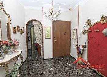 1.2 INGRESSO.jpg - Appartamento Via Laviosa 31, Genova - foto 4