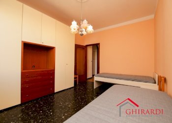 4.2 CAMERA1.jpg - Appartamento Via Borzoli 10, Genova - foto 17