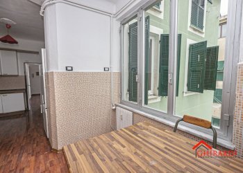 3.7 cucina.jpg - Appartamento Via Chiaravagna 5, Genova - foto 11