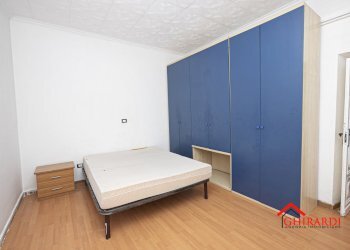 4.2 camera1.jpg - Appartamento Via Chiaravagna 5, Genova - foto 14