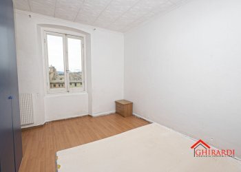 4.4 camera1.jpg - Appartamento Via Chiaravagna 5, Genova - foto 16