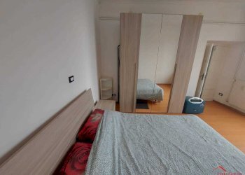 5.1 camera 3.jpeg - Appartamento Via Chiaravagna 5, Genova - foto 20