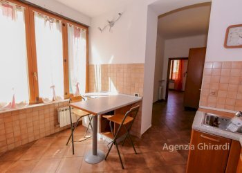 2.4 cucina.jpg - Appartamento VIA CHIARAVAGNA 5, Genova - foto 7