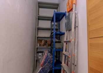 6.0 ripostiglio.jpg - Appartamento VIA CHIARAVAGNA 5, Genova - foto 19