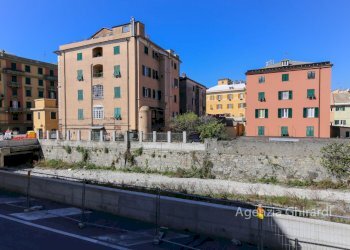 8.0 vista.jpg - Appartamento VIA CHIARAVAGNA 5, Genova - foto 23