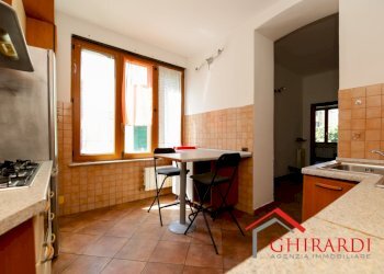 3.1 CUCINA.jpg - Appartamento VIA CHIARAVAGNA 5, Genova - foto 8
