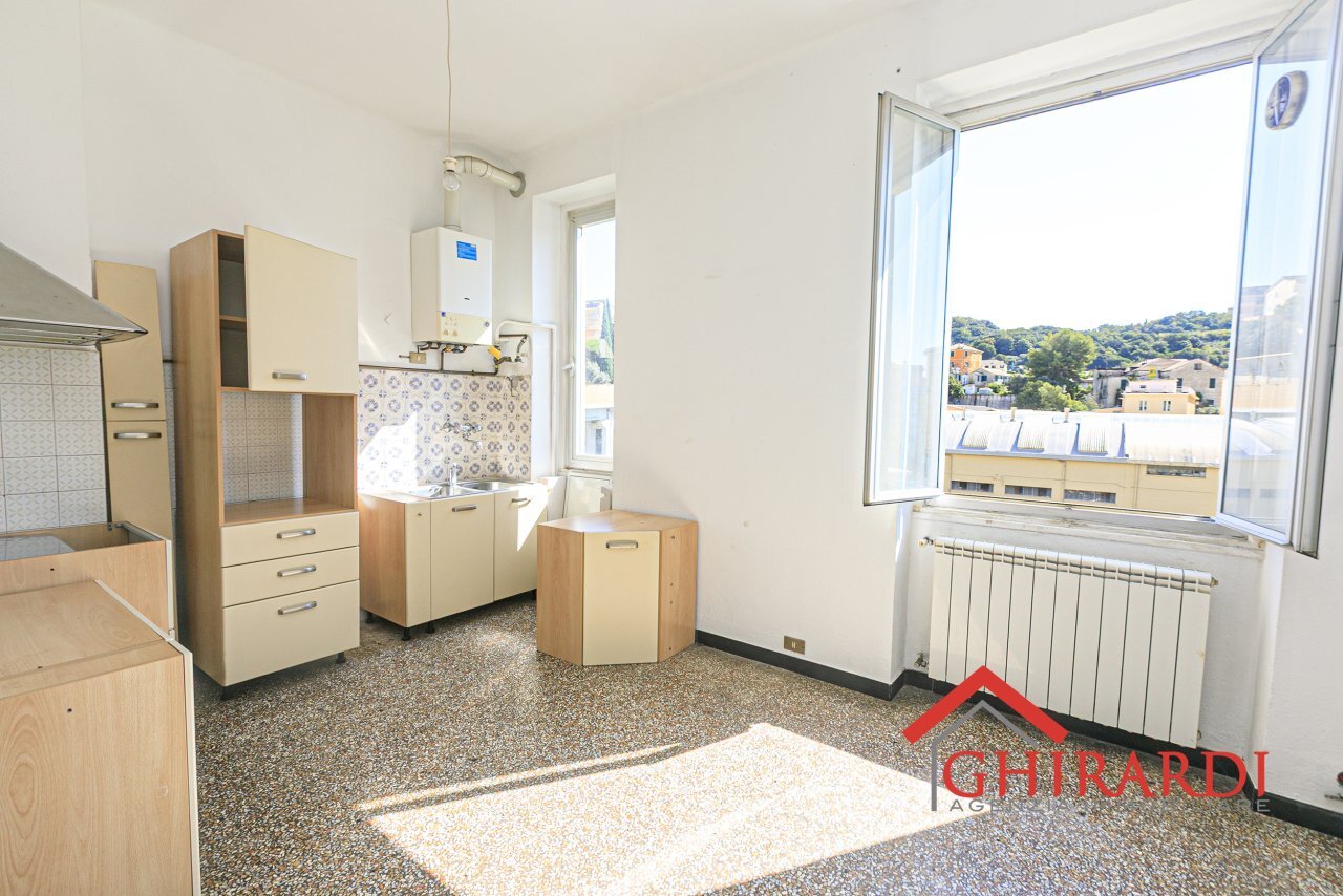 1.3 soggiorno e cucina a vista.jpg - Quadrilocale VIA PIERO MARONCELLI 1, Genova - foto 1