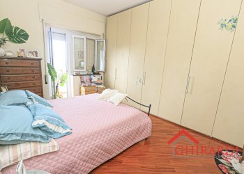 4.0 CAMERA 1.jpg - Appartamento VIA DELL'INSURREZIONE 12A, Genova - foto 14