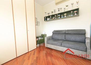 5.3 CAMERA 2.jpg - Appartamento VIA DELL'INSURREZIONE 12A, Genova - foto 21