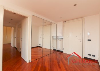 1.1 ingresso.jpg - Appartamento VIA DELL'INSURREZIONE 12A, Genova - foto 3