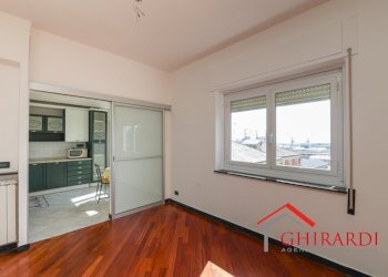 2.6  sala.jpg - Appartamento VIA DELL'INSURREZIONE 12A, Genova - foto 9