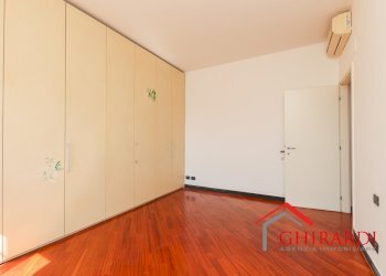 4.1 camera 1.jpg - Appartamento VIA DELL'INSURREZIONE 12A, Genova - foto 15