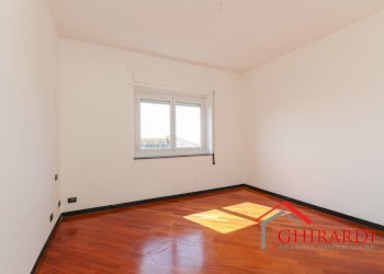 5.0 camera 2.jpg - Appartamento VIA DELL'INSURREZIONE 12A, Genova - foto 18