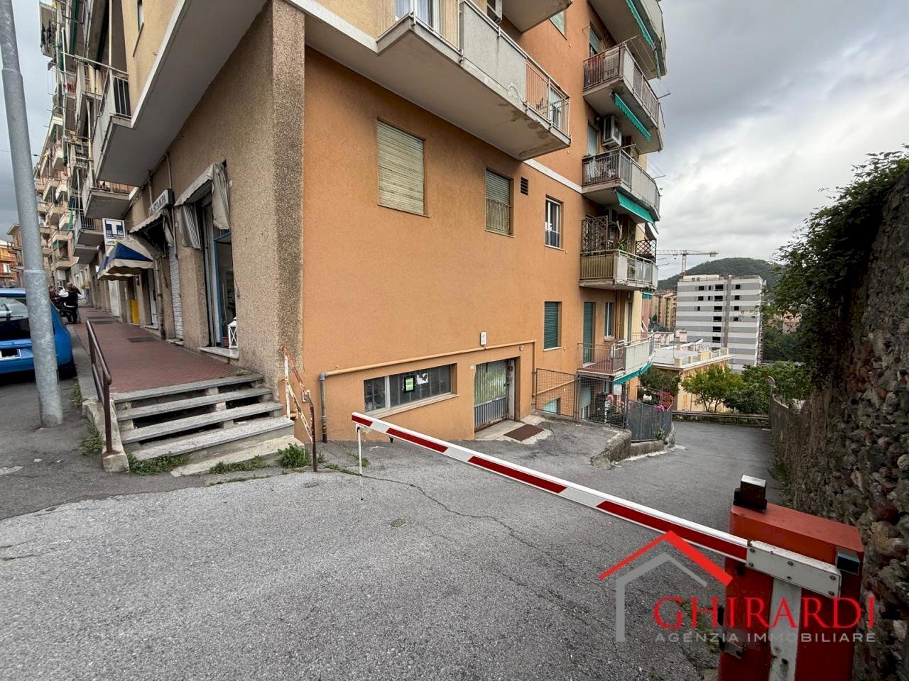 1.1 INGRESSO.jpeg - Box VIA DOMENICO OLIVA 27 i, Genova - foto 3