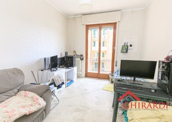 4.1 camera1.jpg - Appartamento VIA DELL'ALLORO  7, Genova - foto 11