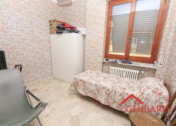 6.0 camera3.jpg - Appartamento VIA DELL'ALLORO  7, Genova - foto 17