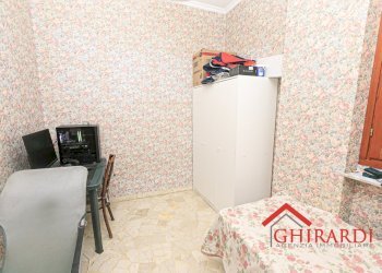 6.1 camera3.jpg - Appartamento VIA DELL'ALLORO  7, Genova - foto 18