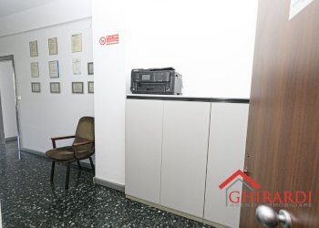 1.1 INGRESSO.jpg - Ufficio VIA ERIDANIA 8, Genova - foto 3