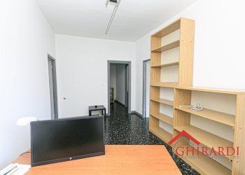 3.2 UFFICIO 2.jpg - Ufficio VIA ERIDANIA 8, Genova - foto 12